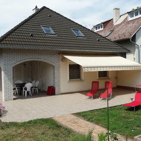 Apartamento House Magnolia Velence Exterior foto