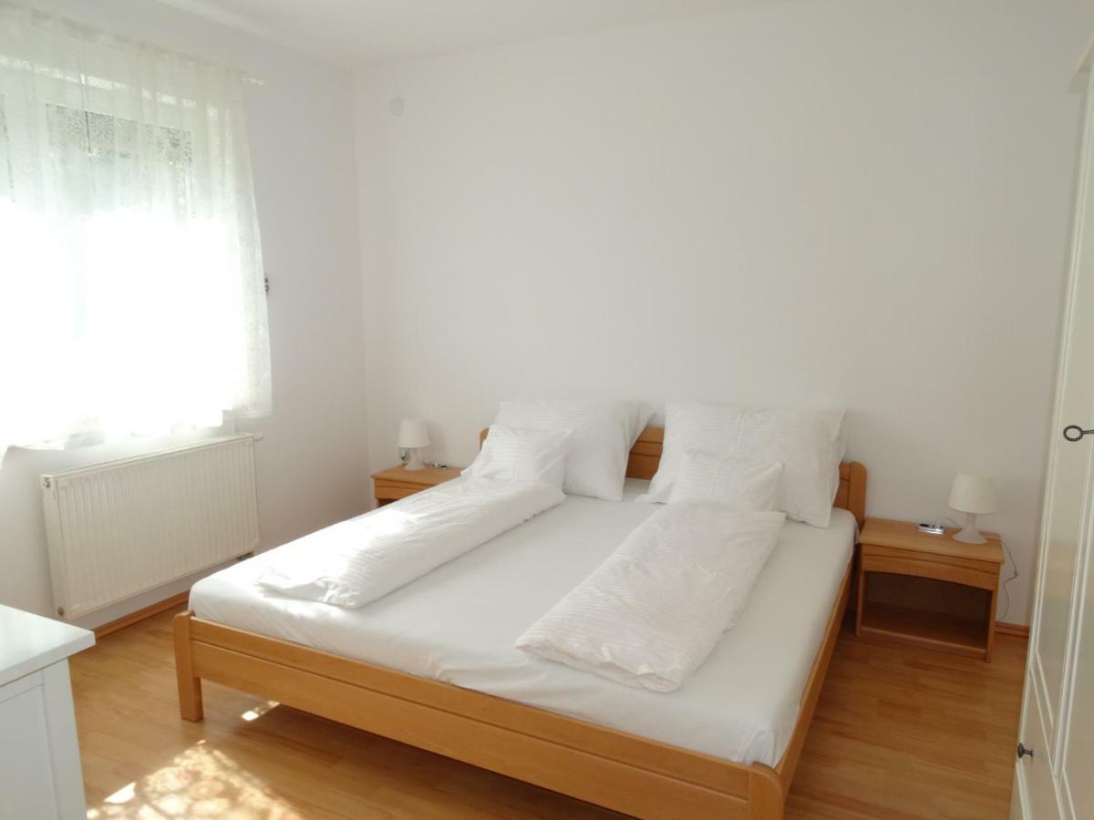Apartamento House Magnolia Velence Exterior foto